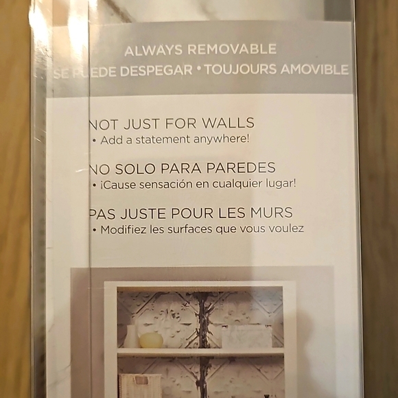 NWT Peel & Stick Metallic Finish Nuwallpaper Grey & White 3.5x8 - Picture 10 of 12